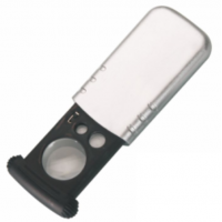 NO.930-90X Retractable Magnifier, Illuminated + UV, 30X 25mm + 60X 11mm + 90X 8mm (3LR1130)